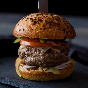 Burger au taleggio Léo le comptoir